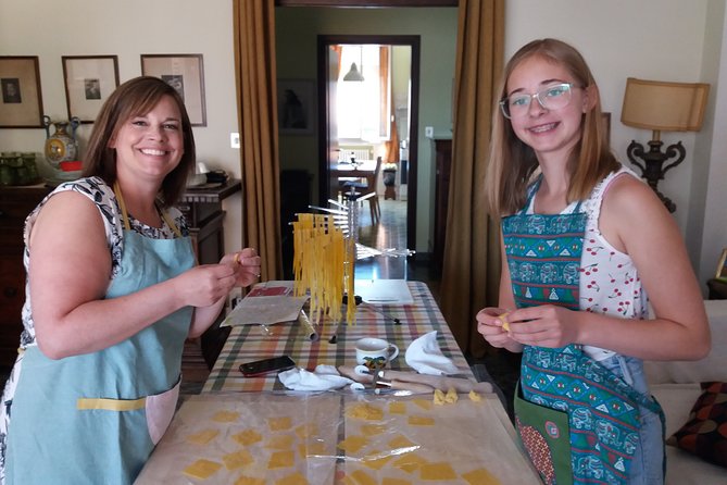 Pasta Mama, Home Cooking Lessons at Grazia's House - Mastering Bolognese Sauces