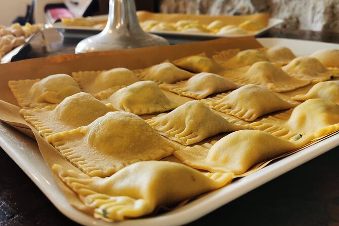 Pasta Masterclass and Wine Tour in the Minardi Vineyard - Meeting and End Points