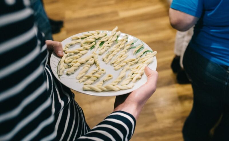 Pasta Masterclass With 4th-Generation Naples Pasta Expert - Learning Pasta-Making Techniques