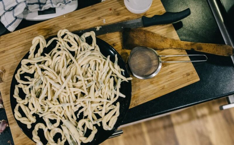 Pasta Masterclass With 4th-Generation Naples Pasta Expert - Pasta Expert: Silvanas Background