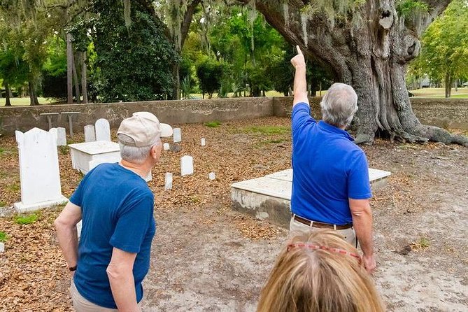 Pat Conroys Beaufort Tour by Golf Cart - Tour Highlights