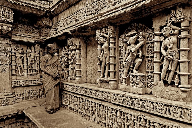 Patan Stepwell & Temple From Ahmedabad - Visit Rani Ki Vav