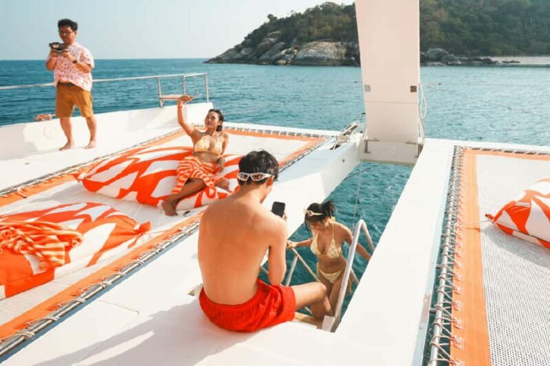 Pattaya: 3-Island Hopping Sunset Yacht & Buffet with Live DJ - In The Sum Up