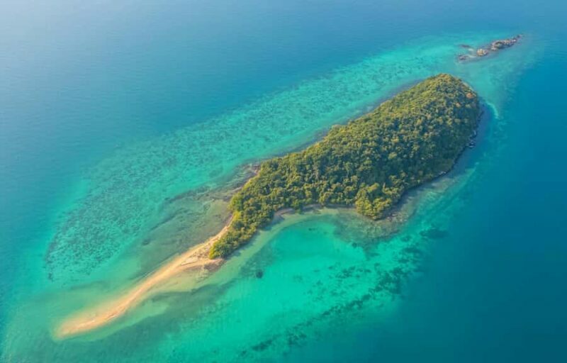Pattaya: 3 Islands Day Tour on Catamaran with Buffet Lunch - Duration and Group Size