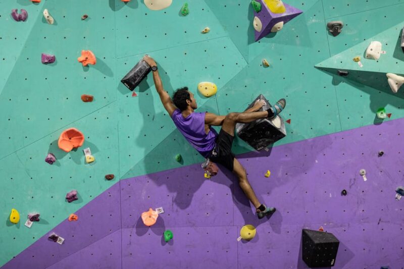 Pattaya: Bean Cow Climbing Gym Day Pass - Restrictions