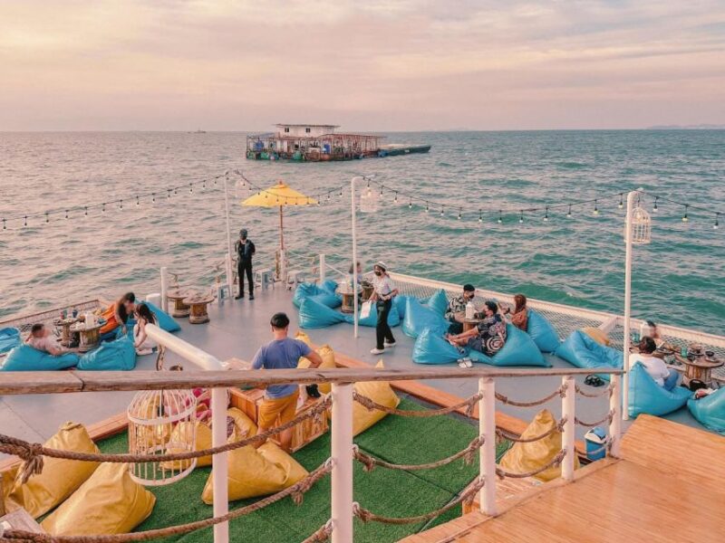 Pattaya City: Tappia Floating Cafe Pattaya Transfer & Drink - Pricing and Reservations