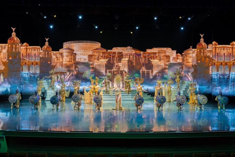Pattaya: Colosseum Show Experience - Show Description