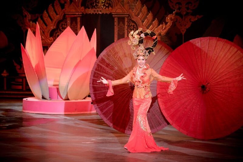 Pattaya: Colosseum Show Experience - Accessibility and Amenities