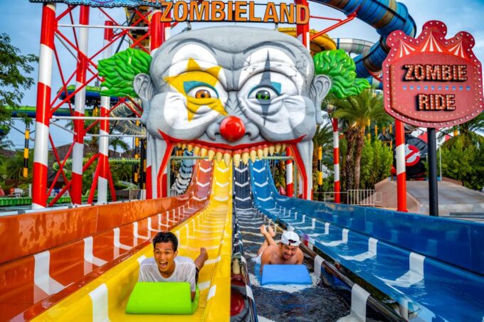 Pattaya: Columbia Pictures Aquaverse Admission Ticket - Booking and Reservations