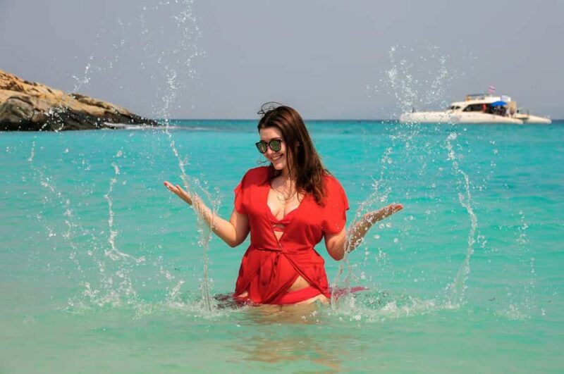 Pattaya: Exclusive 3-Island Catamaran Tour with Buffet Lunch - The Sum Up