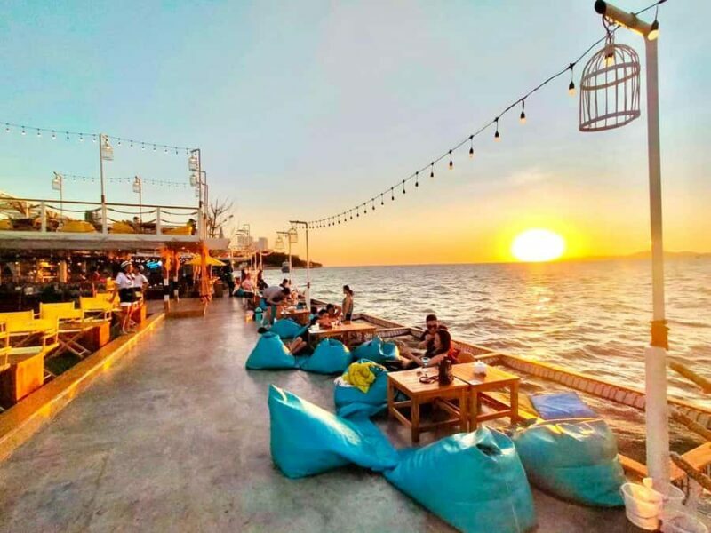 Pattaya: Floating Cafe & Optional Squid Fishing - An Overview of the Experience
