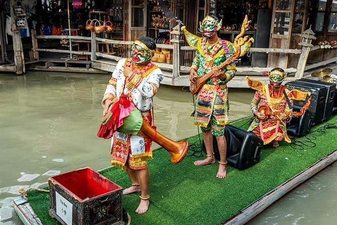Pattaya Floating Market With Return Transfer - Accessibility