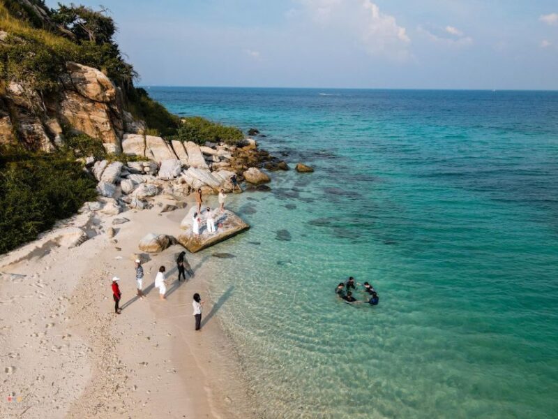 Pattaya: Full-Day 2 Islands Yacht Trip With Lunch and Sunset - Itinerary and Activities