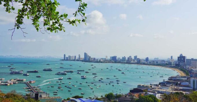Pattaya: Highlights Tour With Tasting and Sanctuary of Truth - Local Guide Assistance