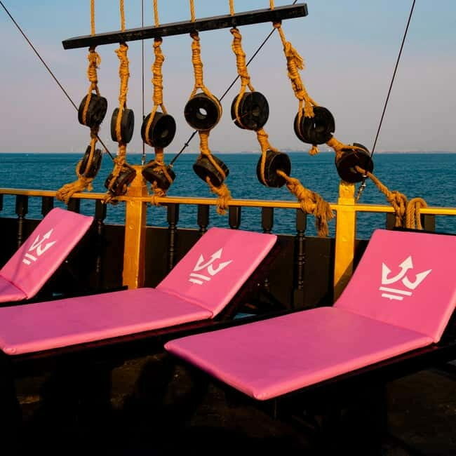Pattaya: Koh Larn Pirate Cruise with Transfer & Activities - Final Words