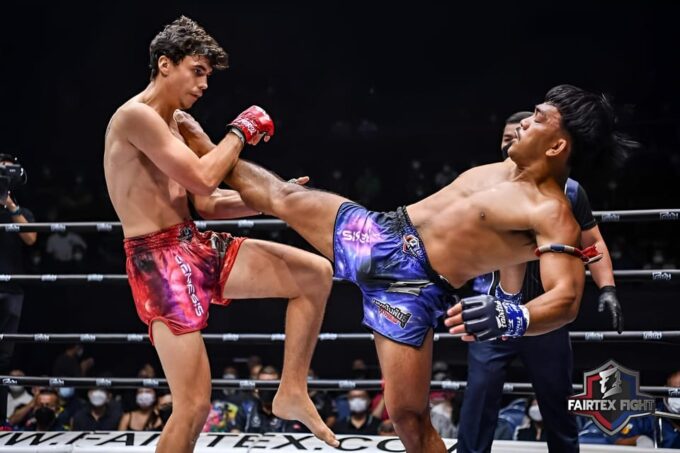Pattaya: Max Muay Thai Admission Ticket - Vibrant Atmosphere