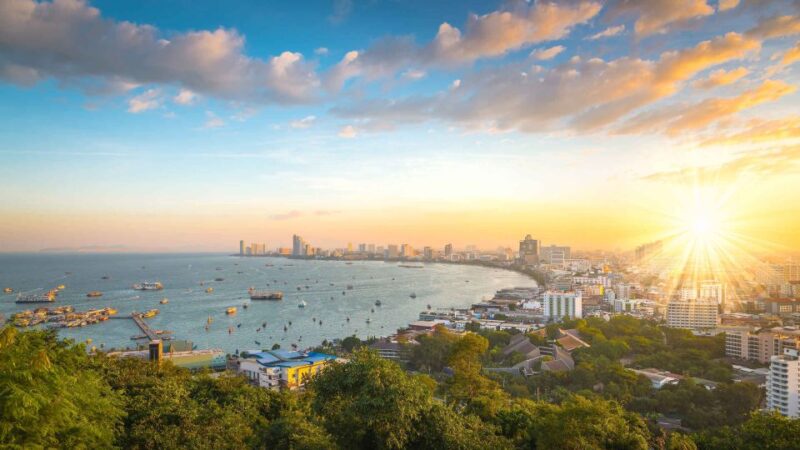 Pattaya: Private Car or Minibus Charter With Driver - Pickup and Accessibility