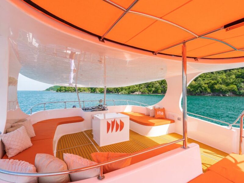 Pattaya: Private Luxury Catamaran Island Discoveries - Experience Highlights