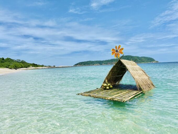 Pattaya: Private Speedboat Tour to Koh Phai With Activities - Island Admission Fee