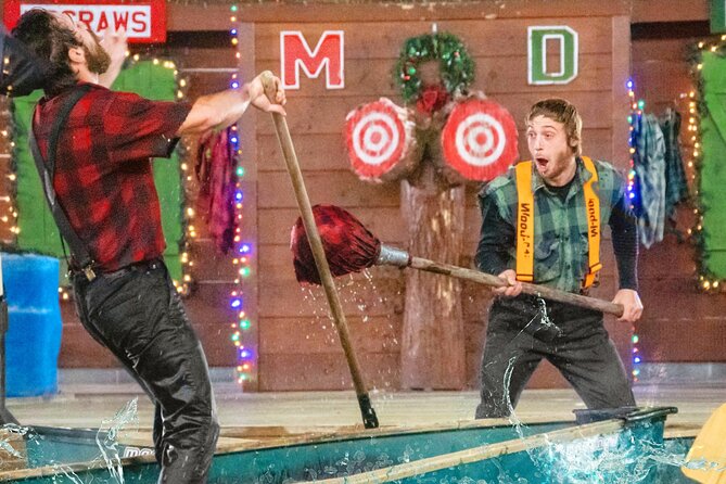 Paula Deens Lumberjack Feud Supper Show - Show and Activities