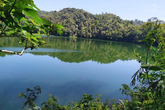 Pauls Flores Tour Labuan Bajo to Ende Flores Land Tour Inland by Car 6 Days - Rana Mese Lake