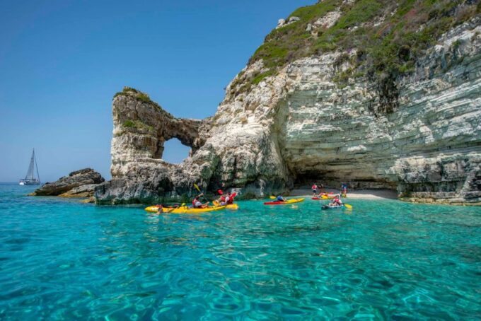 Paxos: Guided Kayaking Tour Mongonissi 2 Avlaki, Snorkeling - Schedule and Meeting Point