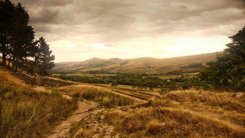 Peak District (Yorkshire): Interactive Road Trip Guidebook - Road Trip Highlights