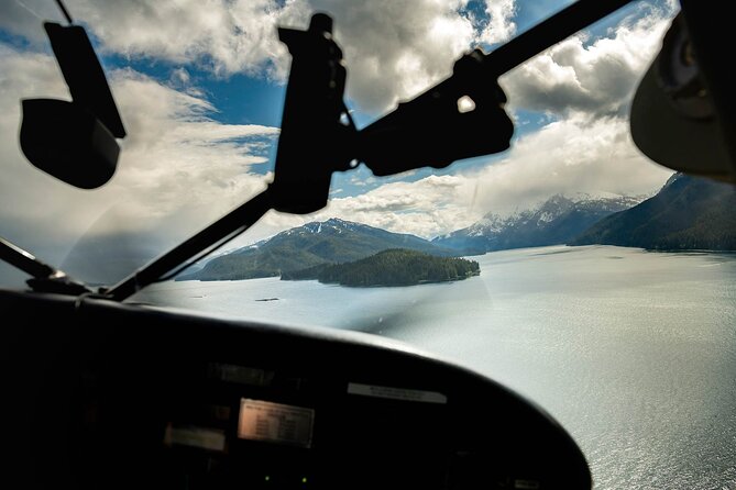 Peak Season Bear Viewing By Seaplane - Location and Meeting Points