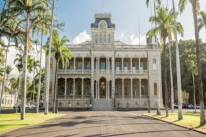 Pearl Harbor + Dole Plantation + Polynesian Center From Kauai - Getting to the Tour