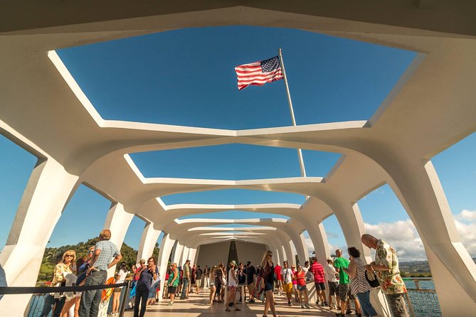 Pearl Harbor USS Arizona and Honolulu City Tour - Visitor Center Exploration