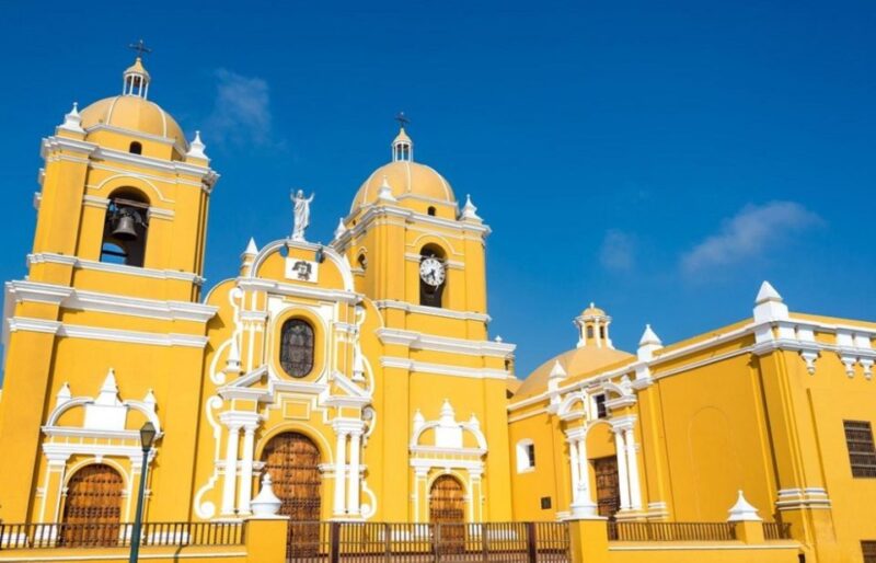 Pedestrian City Tour Around the City of Trujillo - Key Points