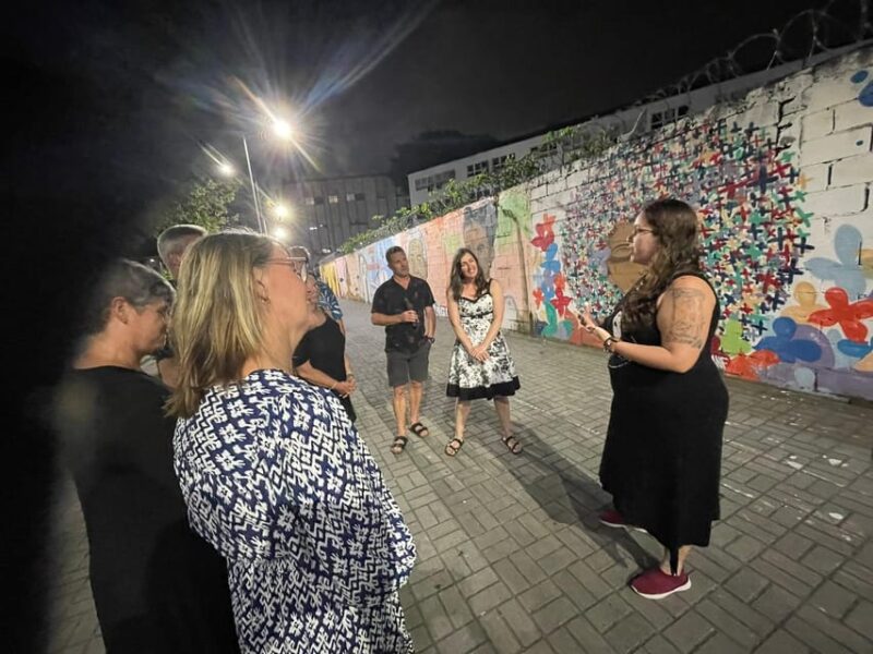 Pedra Do Sal: Live Samba Night With Local Guide & Drink - Key Points