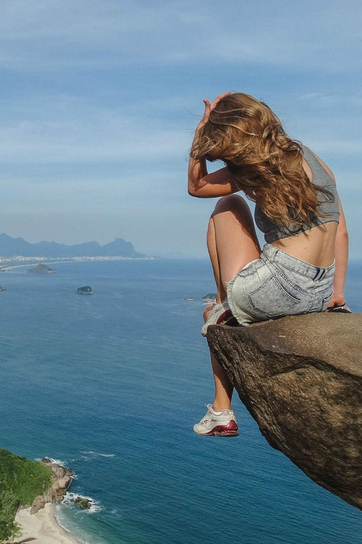 Pedra Do Telégrafo: Ecological Tour and Coastal Trail - Guided Photography Tour