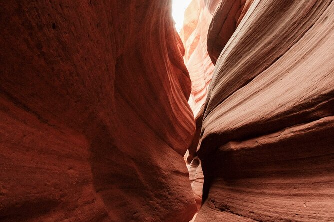 Peekaboo Slot Canyon UTV and Hiking Adventure - Stunning Slot Canyon