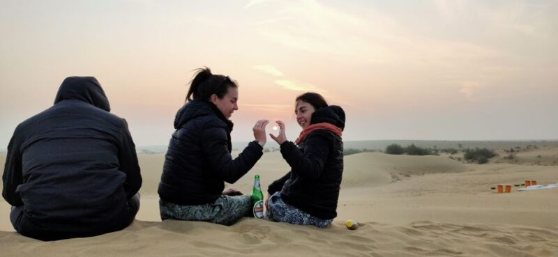 Peeps Billions of Star Experience With Desert & Camel Safari - Itinerary Highlights