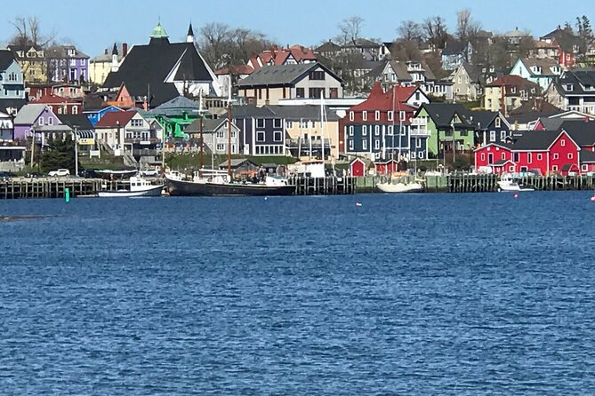 Peggy's Cove/Mahone Bay & Lunenburg - Tour Duration and Schedule