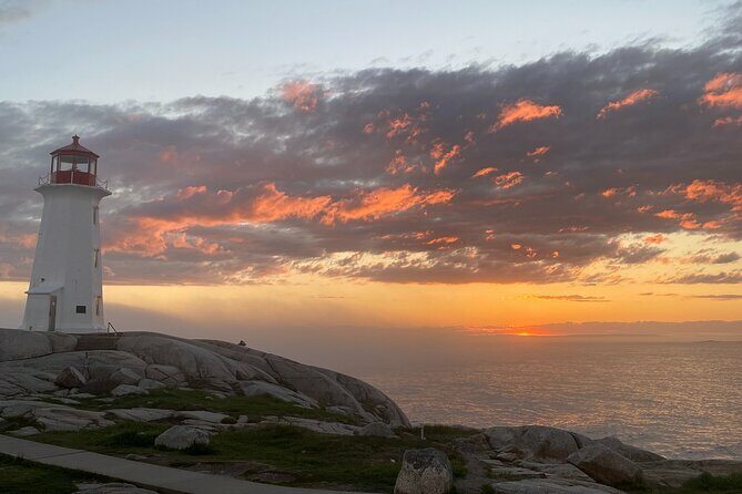 Peggy's Cove Sunset tour - The Downside? Weather and Timing