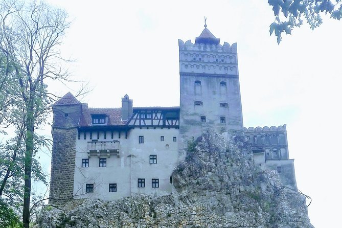 Peles, Bran, Brasov - Sinaia Monastery