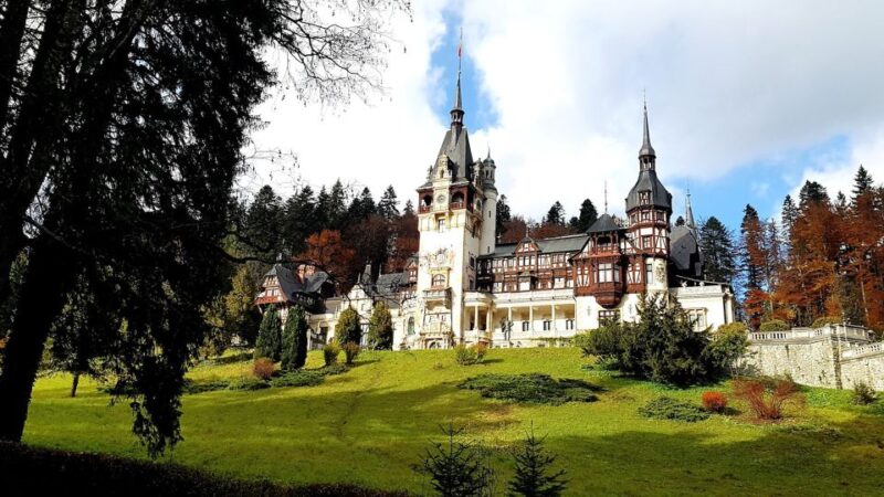 Peleș Castle, Bran Castle, and Brașov City - Private Tour - Itinerary Highlights