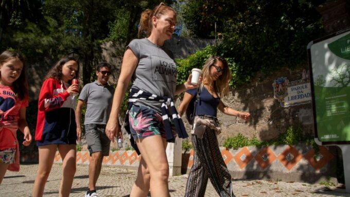 Pena Palace, Moorish Castle,Quinta Ad Regaleira:Walking Tour - Guided Visit to Pena Palace