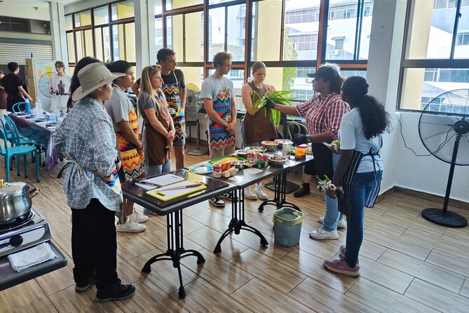 Penang Cooking Class:Dive Into Malaysian Cuisine With Penangchiak - Exploring Malaysian Flavors and Traditions