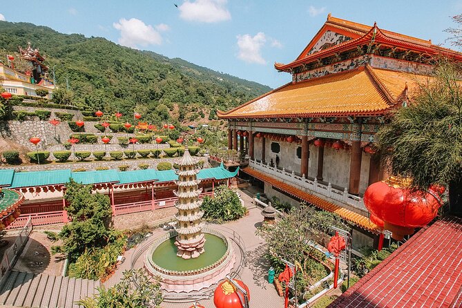 Penang Full Day Tour With Penang Hill, Kek Lok Si & Fruit Farm - Visiting Iconic Landmarks and Attractions