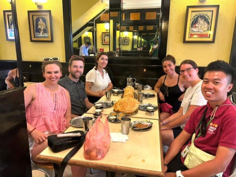 Penang: Georgetown Foodie Walking Tour With a Cocktail - Culinary and Cultural Exploration