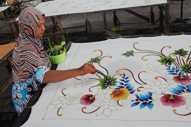 Penang Island Tour Including Snake Temple - Key Points