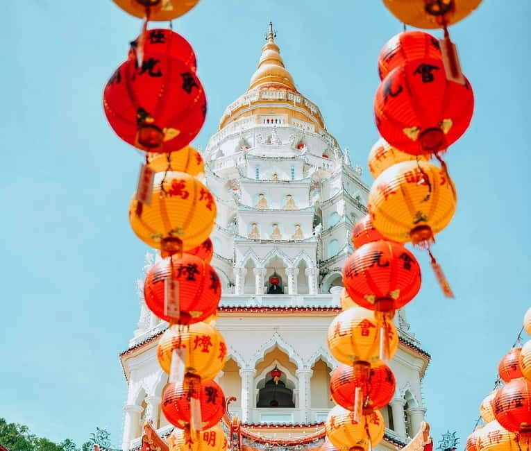 Penang: Private Highlights Tour with Temples, Hill & Gardens - The Experience: What It Feels Like