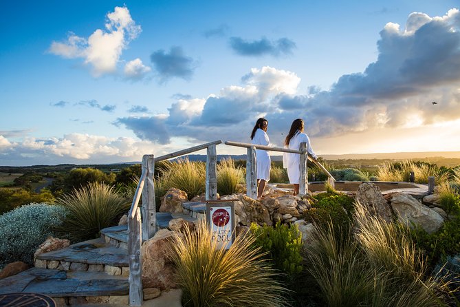 Peninsula Hot Springs Day Trip With Bathing Entry From Melbourne - Meeting Information
