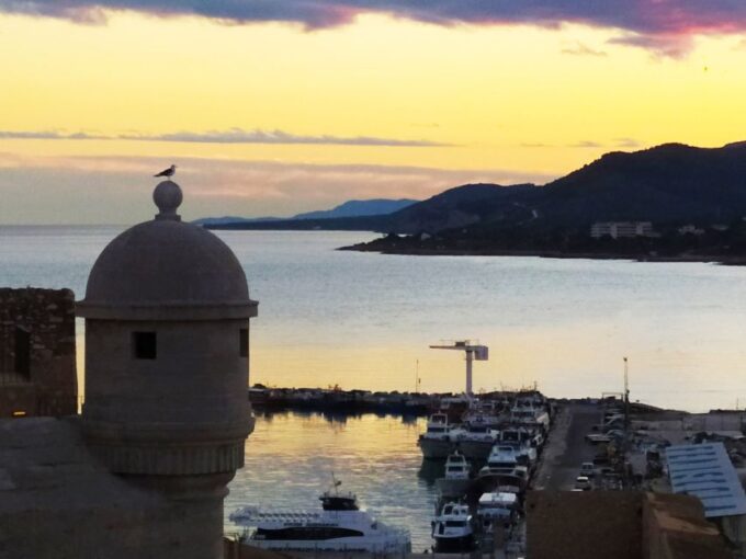 Peñíscola: Castle & Walled City Spanish Guided Tour - Booking Flexibility and Cancellation