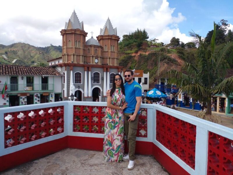 Peñol-Guatapé Private Tour: With Breakfast, Lunch, and Boat - Inclusions