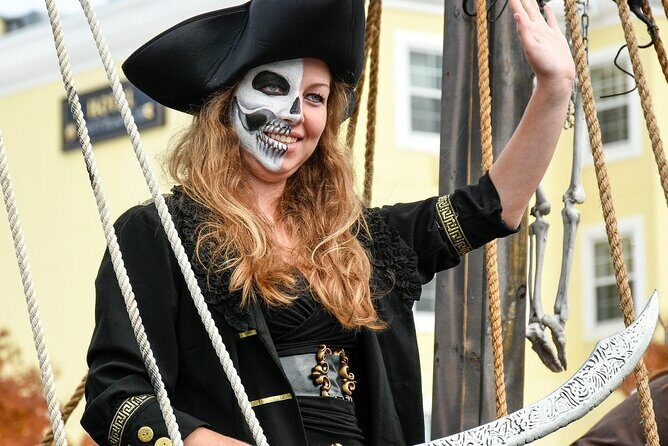 Pensacola Pirate Scavenger Hunt & Walking Tour - An In-Depth Look at the Pensacola Pirate Scavenger Hunt & Walking Tour
