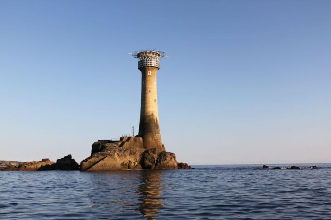 Penzance: Lands End Boat Tour With Wildlife Guides - Duration and Distance of the Tour